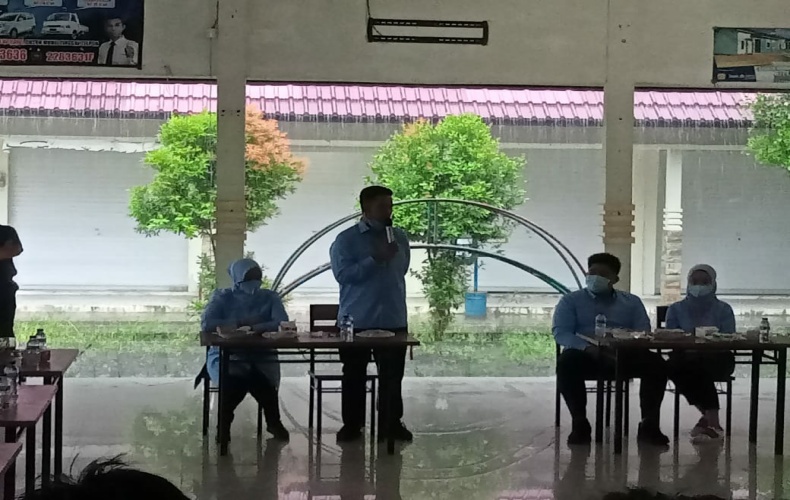 Sebelum Daftar ke KPU, Apri-Roby Lakukan Doa Bersama